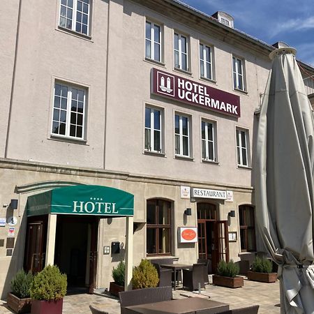 Hotel Uckermark برنتسلاو المظهر الخارجي الصورة